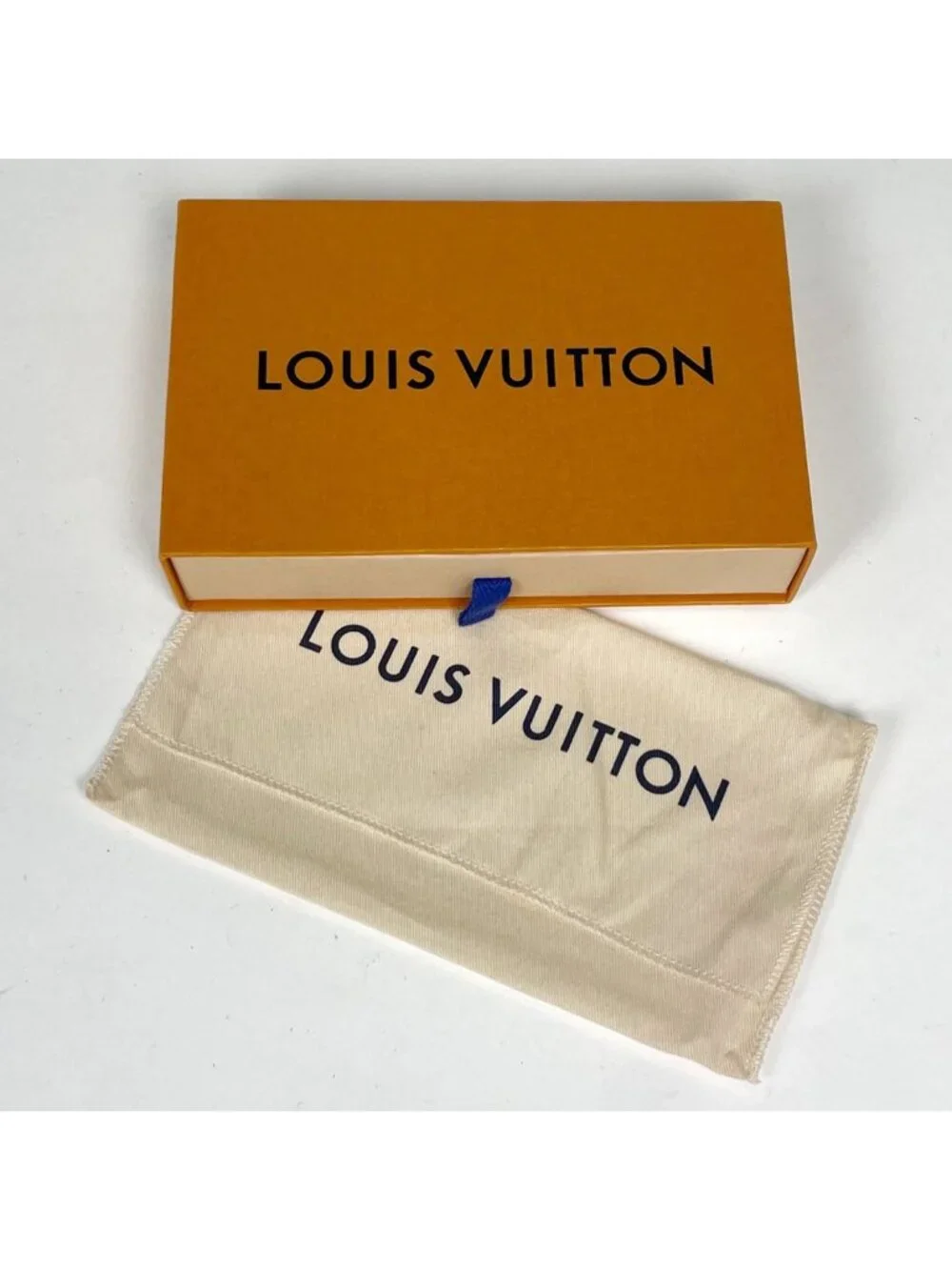 Louis Vuitton Portefeuille Brazza Wallet Monogram Clouds Blue